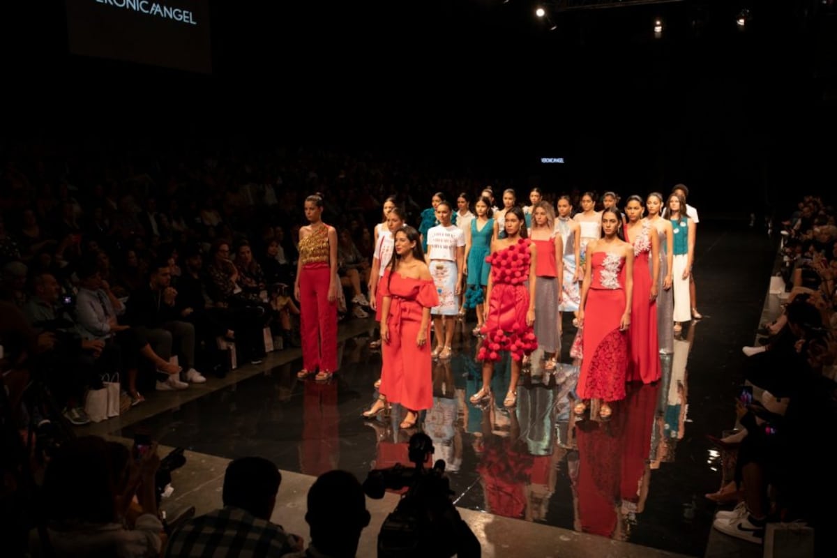 El desfile de tembleques de Verónica Angel para el Fashion Week Panamá 2018