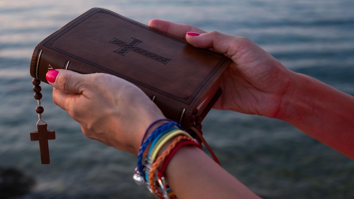 Homosexual y católica practicante: cómo los creyentes LGBT concilian la fe con su orientación sexual