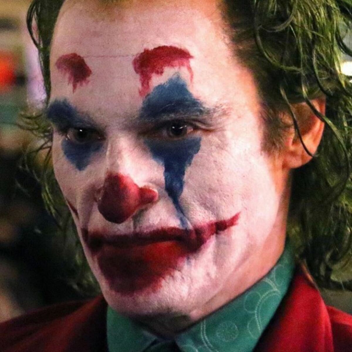 Así luce el nuevo Guasón interpretado por Joaquín Phoenix