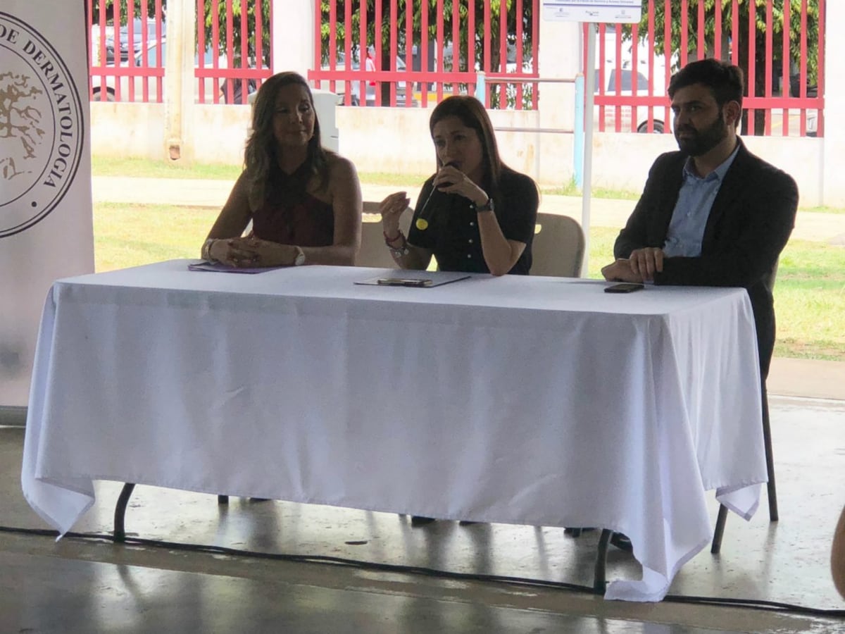 Nuevo solmáforo en el parque Omar