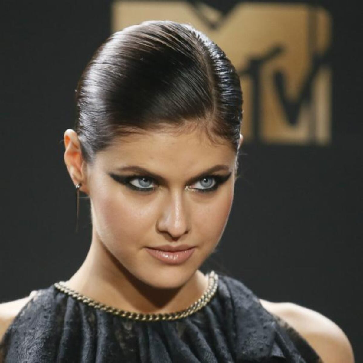 Maquillaje y peinados de los MTV Movie Awards