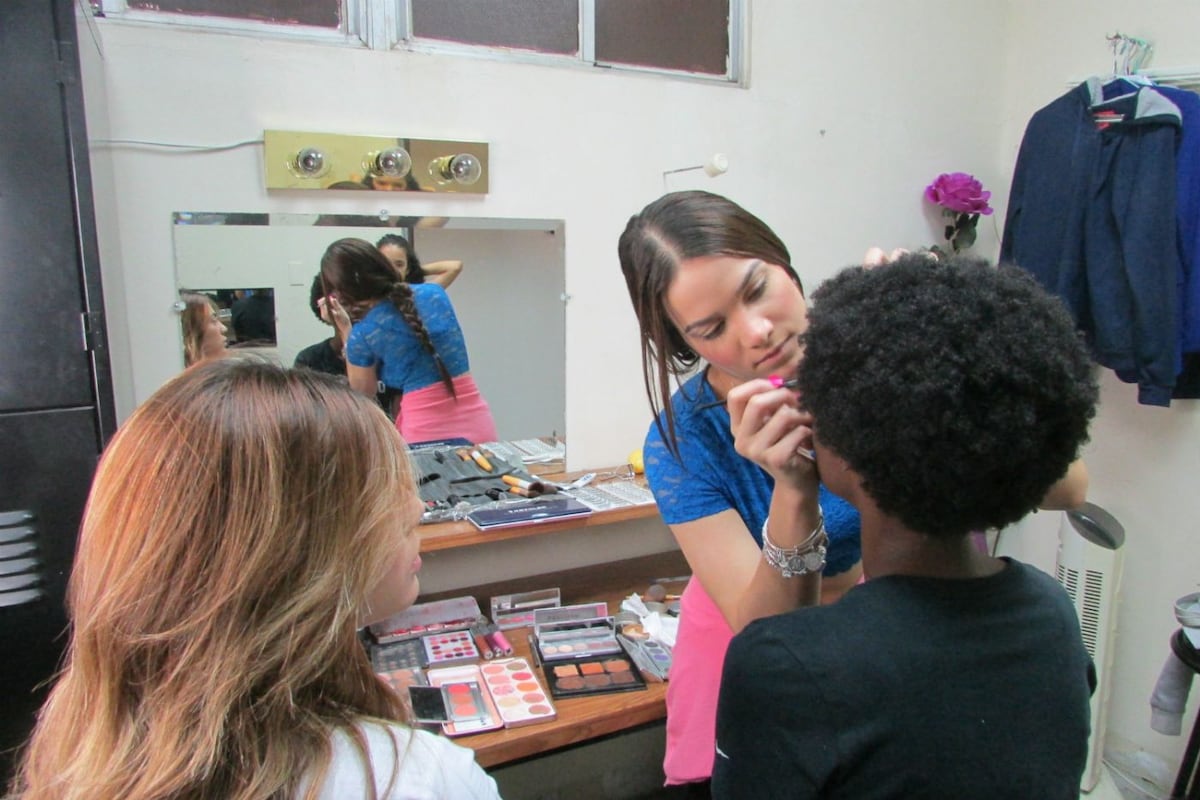 Afro tropical, el editorial de moda de los estudiantes de la Usma