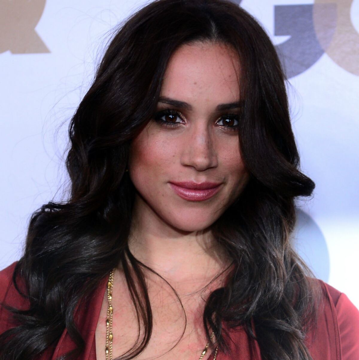 ¿Qué se hizo la duquesa Meghan en el rostro?