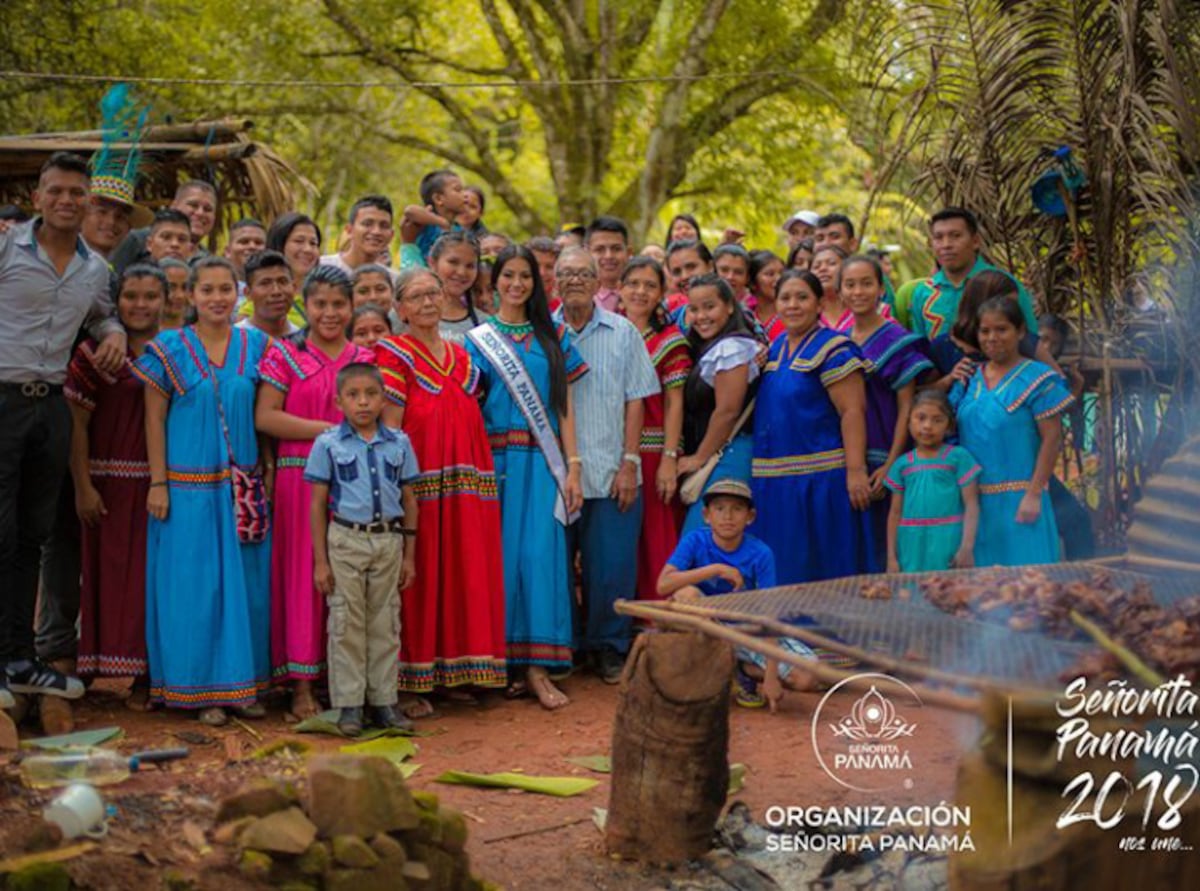 Rosa Montezuma visita su comarca por primera vez como Señorita Panamá