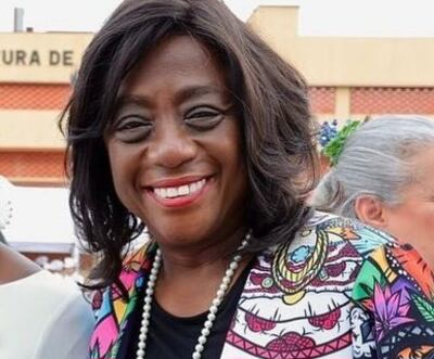 La ministra de Educación Lucy Molinar luce en Colón un blazer de Jean Decort