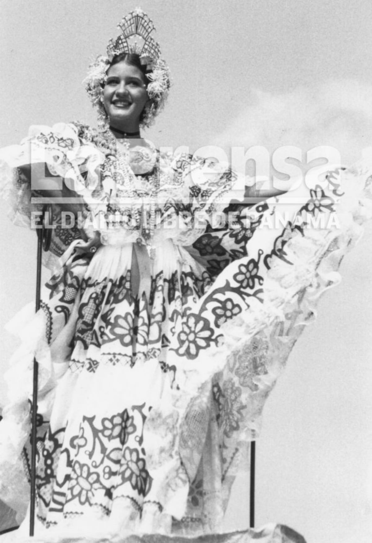Las imágenes de Lorena Castillo de Varela como reina del Carnaval