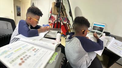 ‘Homeschool’ en Panamá: una familia comparte su experiencia educando a su hijo de tercer grado en casa