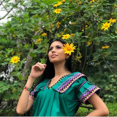 Rosa Montezuma regresa a su comarca para hablar de VIH y entregar su corona