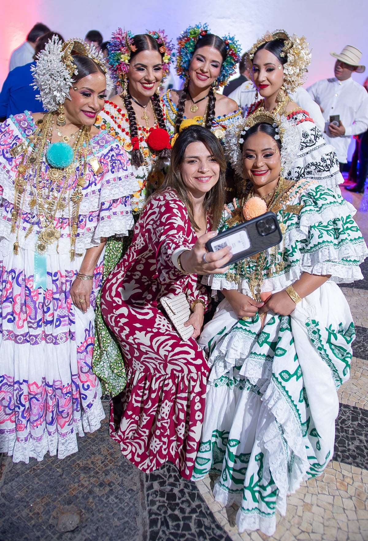 Identidad y diplomacia: Panamá proyectó su cultura en la gala ‘Noche de tradición panameña’