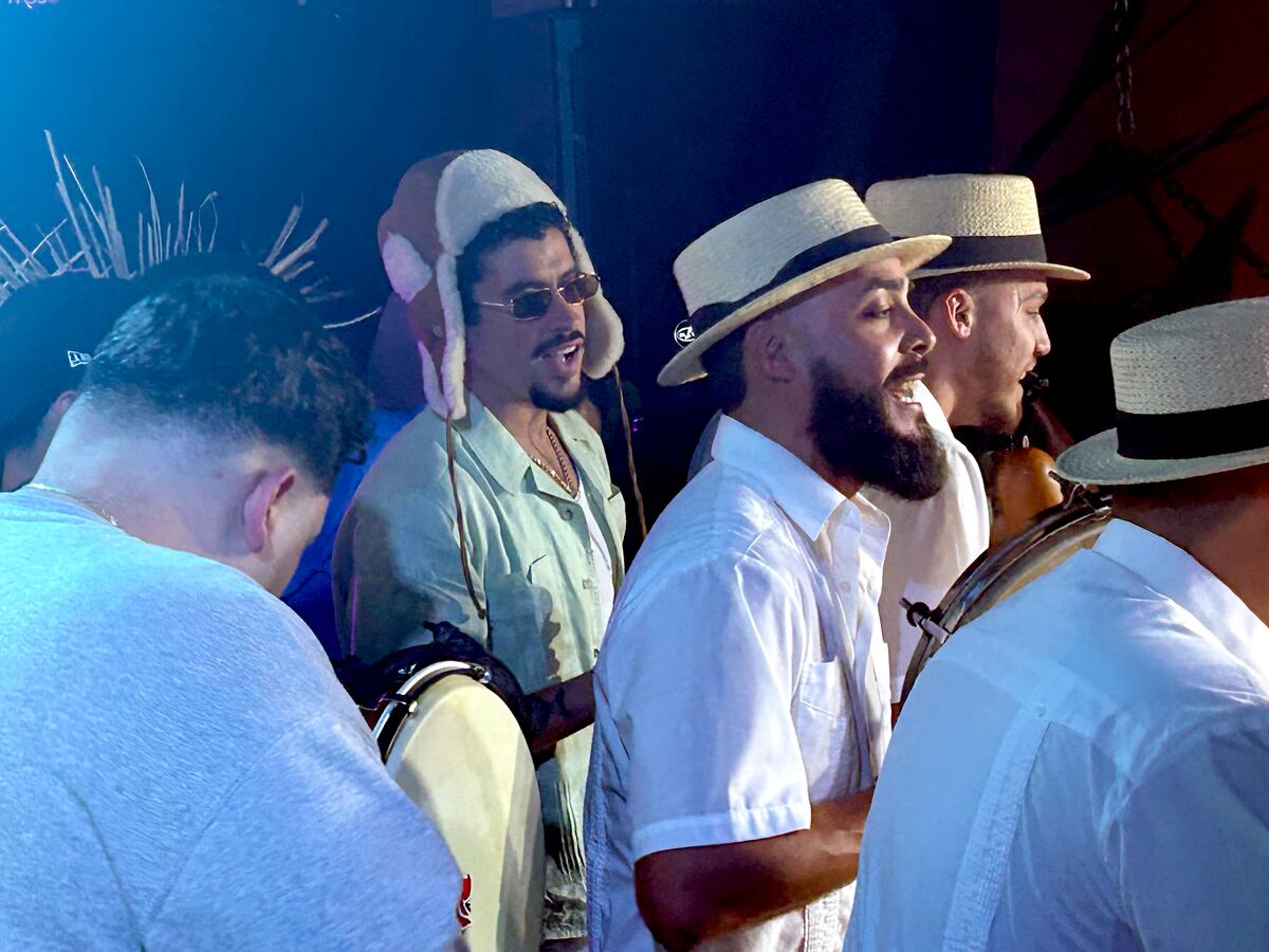 Bad Bunny y su álbum ‘Debí tirar más fotos’, con el que reivindica la identidad cultural de Puerto Rico