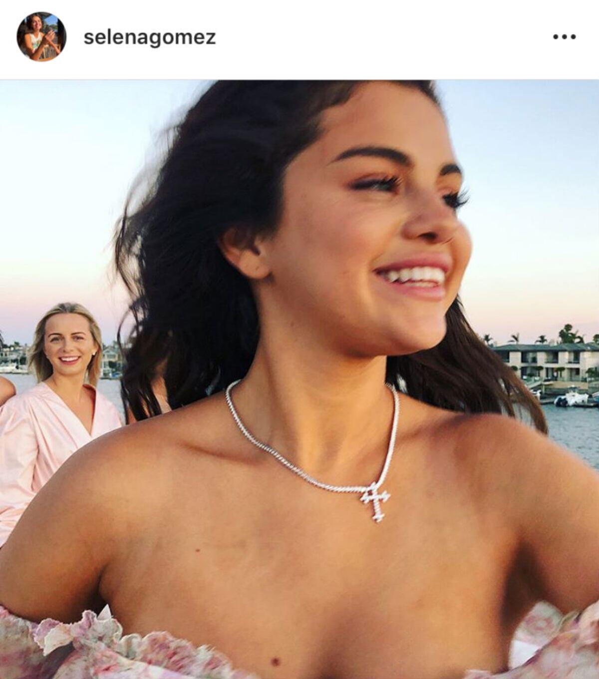 Selena Gomez es internada en un centro de salud mental