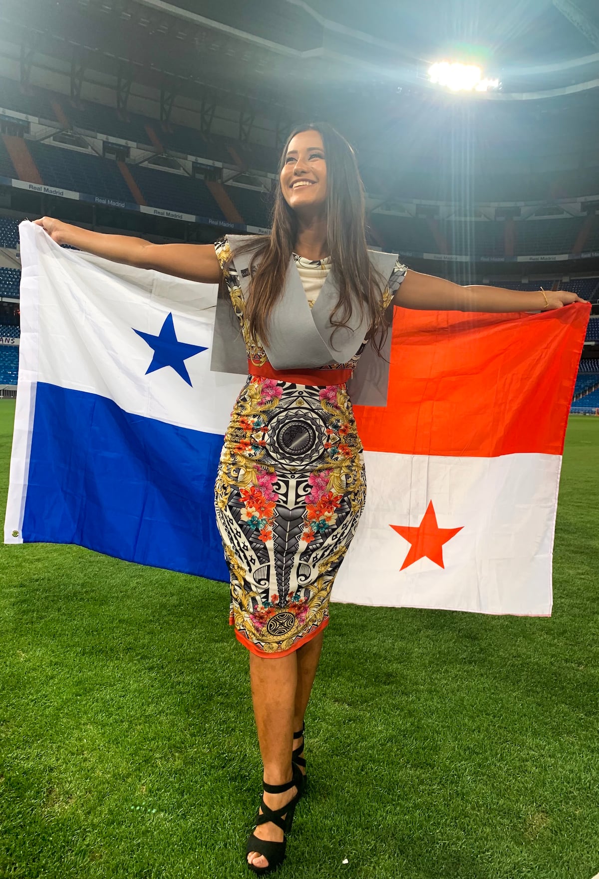 La primera periodista deportiva panameña en ser acreditada por FIFA para cubrir una Copa del Mundo