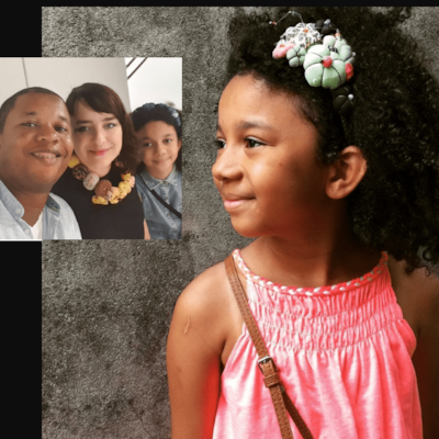 Cuidar de los rizos de mi hija, una labor de papá y mamá