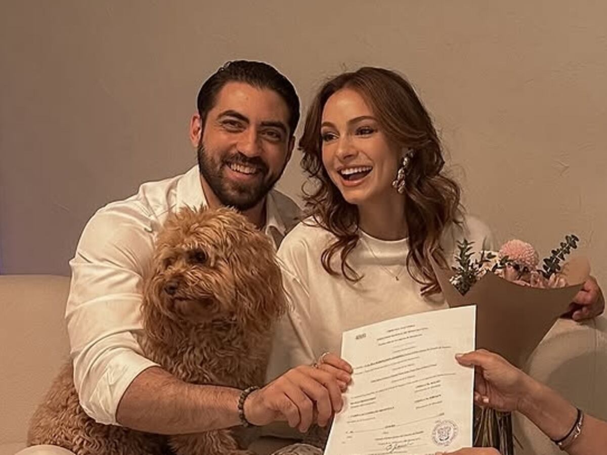 La creadora de contenido Carina Altamirano celebra su boda civil en la intimidad de su casa