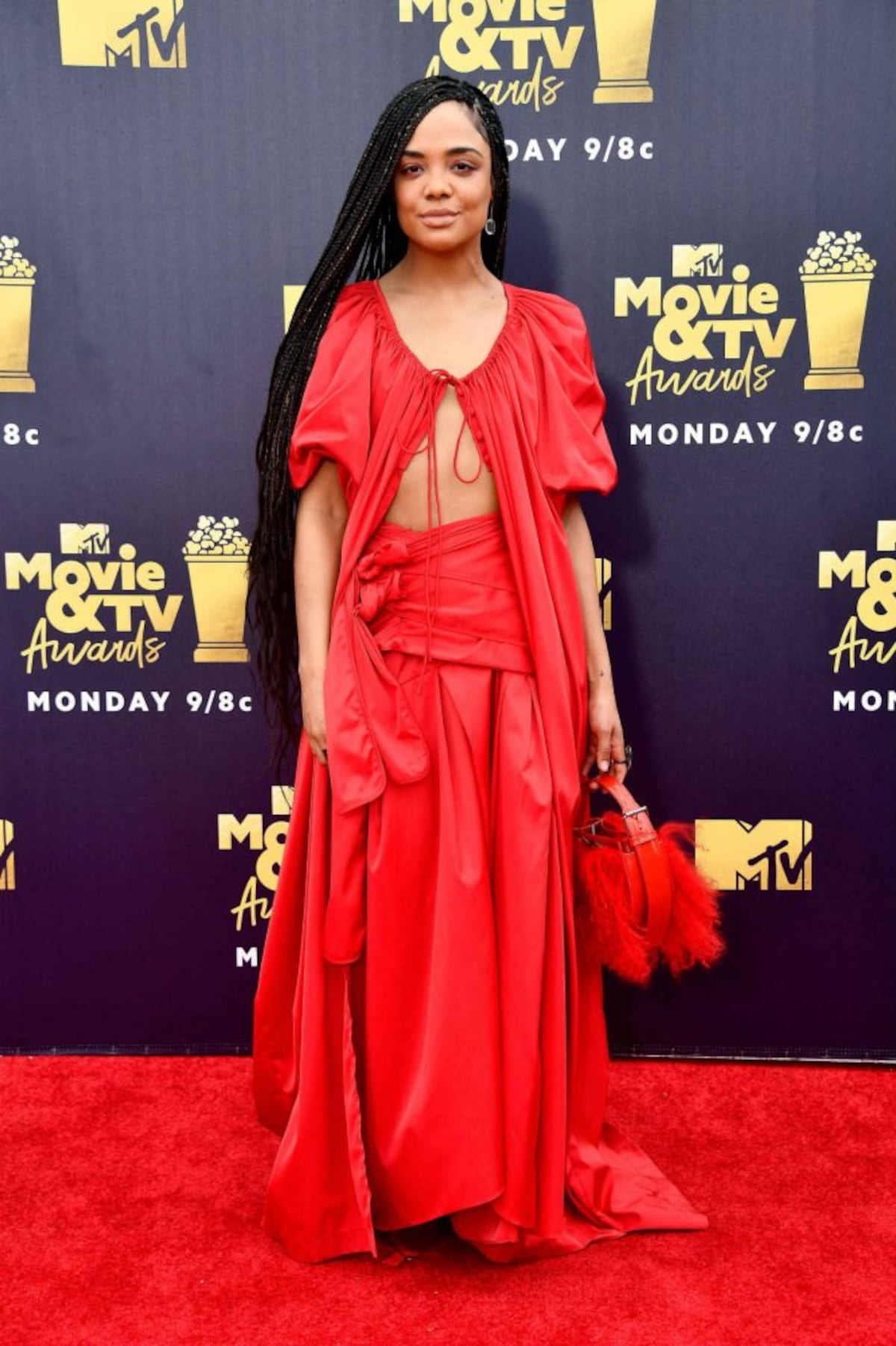 Trajes reveladores en la alfombra roja de los MTV Movies Awards 2018