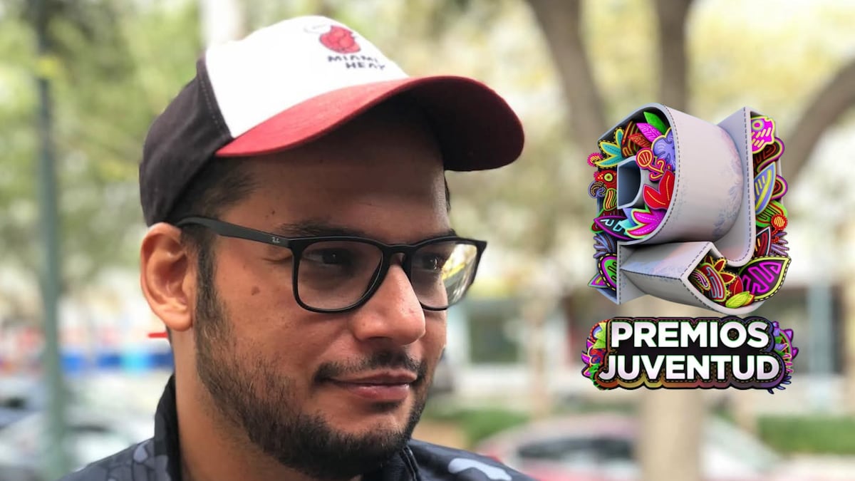 El panameño Eddie Bragin diseña el logo inspirado en la mola de los Premios Juventud 2025
