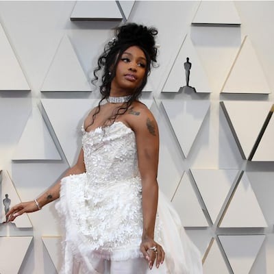 Sephora cierra sus puertas por una hora tras incidente racista con la cantante SZA