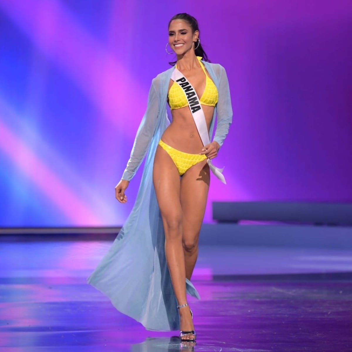 Entre medidas de bioseguridad, Andrea Meza, de México, es coronada Miss Universo