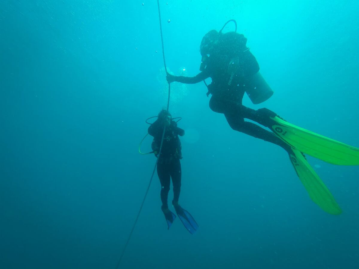 El impresionante mar azul de Coiba
