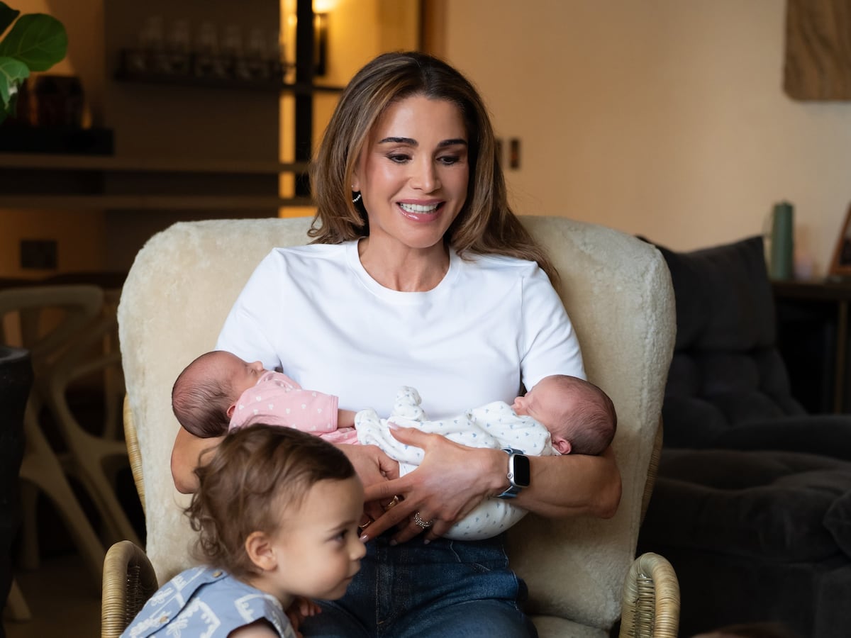 La reina Rania de Jordania celebra su cumpleaños con sus 4 nietas