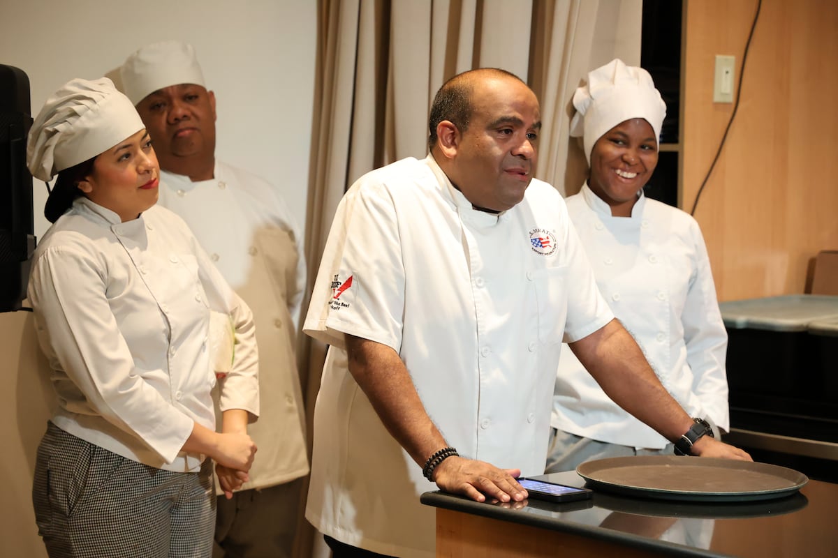 Masterclass de cocina inspira a estudiantes de gastronomía en Panamá