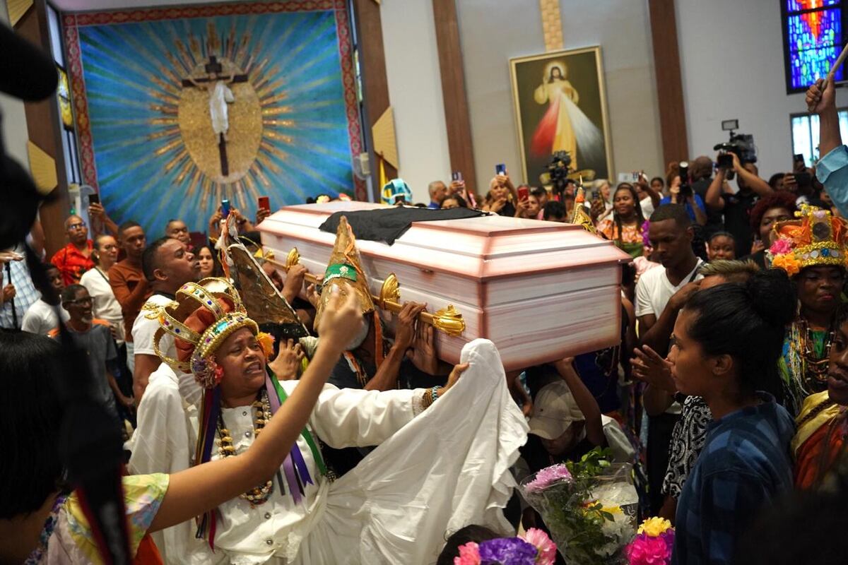Cantos y danza: el funeral congo de la Reina Madre, Alejandrina Lan Jaramillo