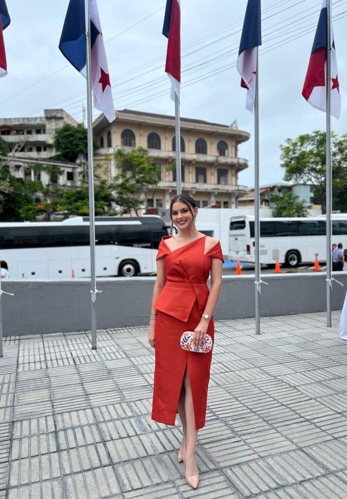 Looks de las invitadas a la toma de posesión 
