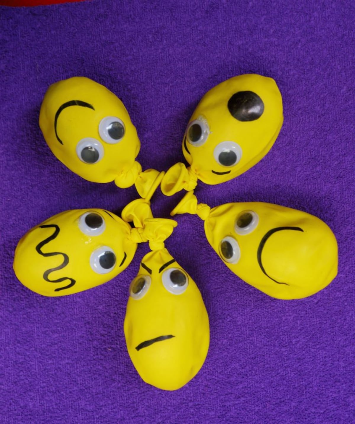 Cómo hacer los globitos de las emociones