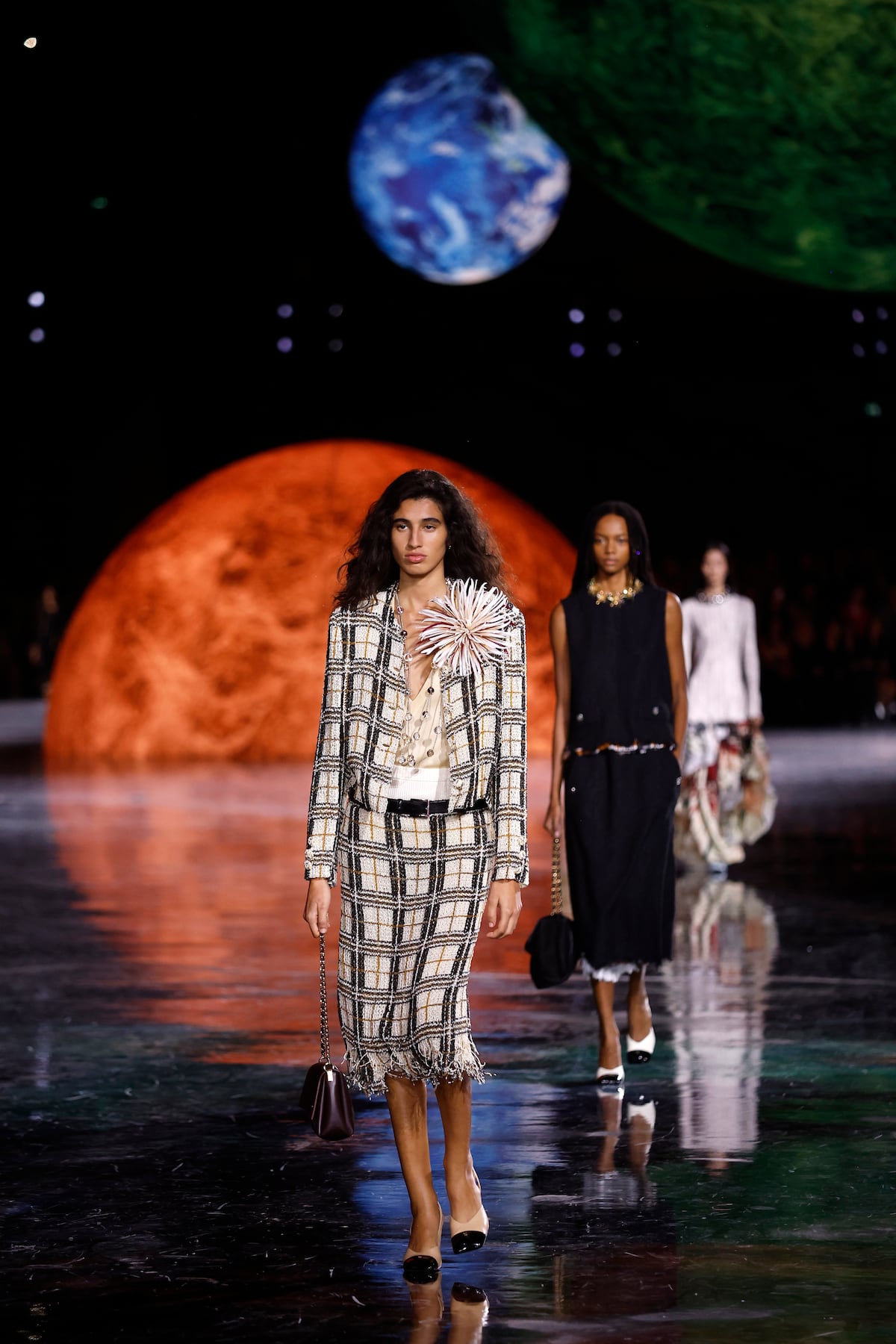 París: cinco tendencias de moda mujer para el verano de 2026