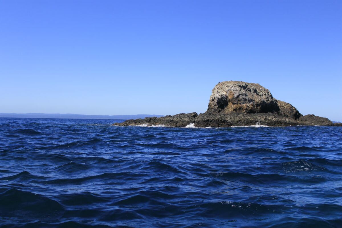 El impresionante mar azul de Coiba