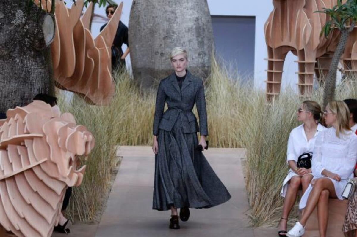Desfile de alta costura de Dior en París