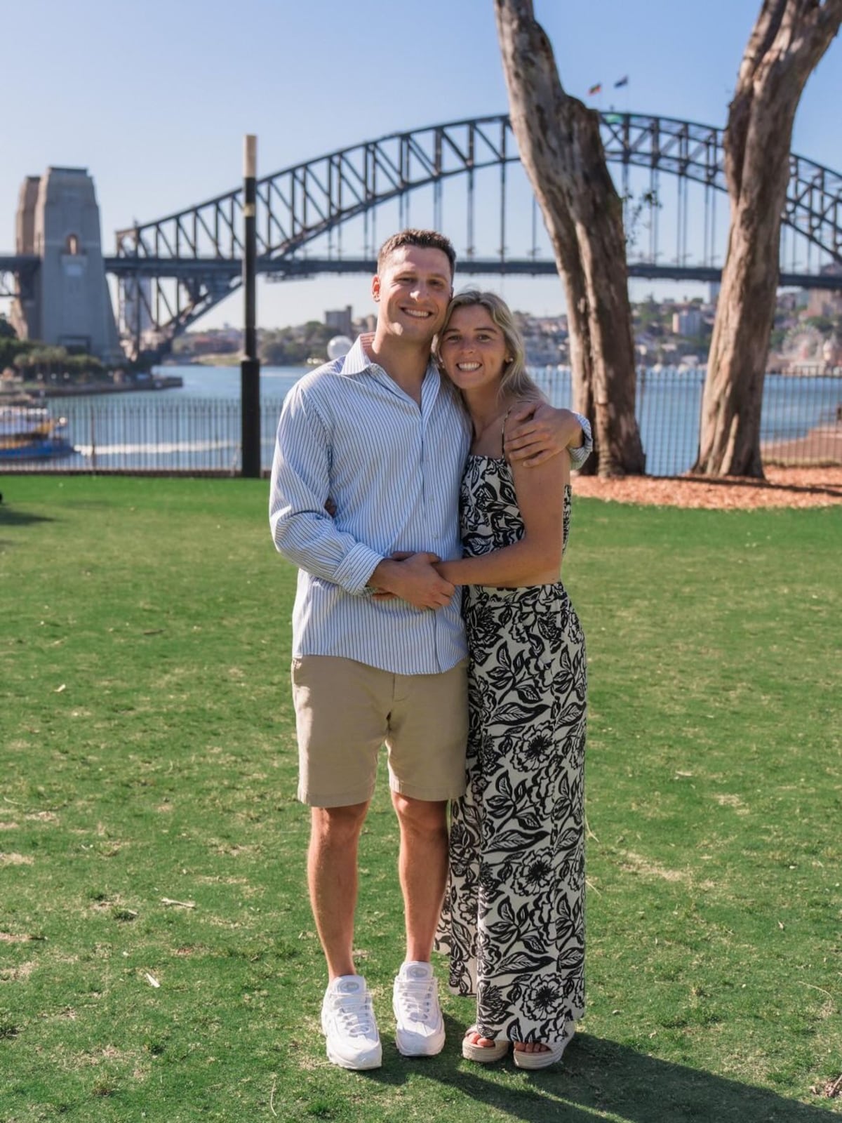 La futbolista panameña Riley Tanner se compromete con su novio en Australia