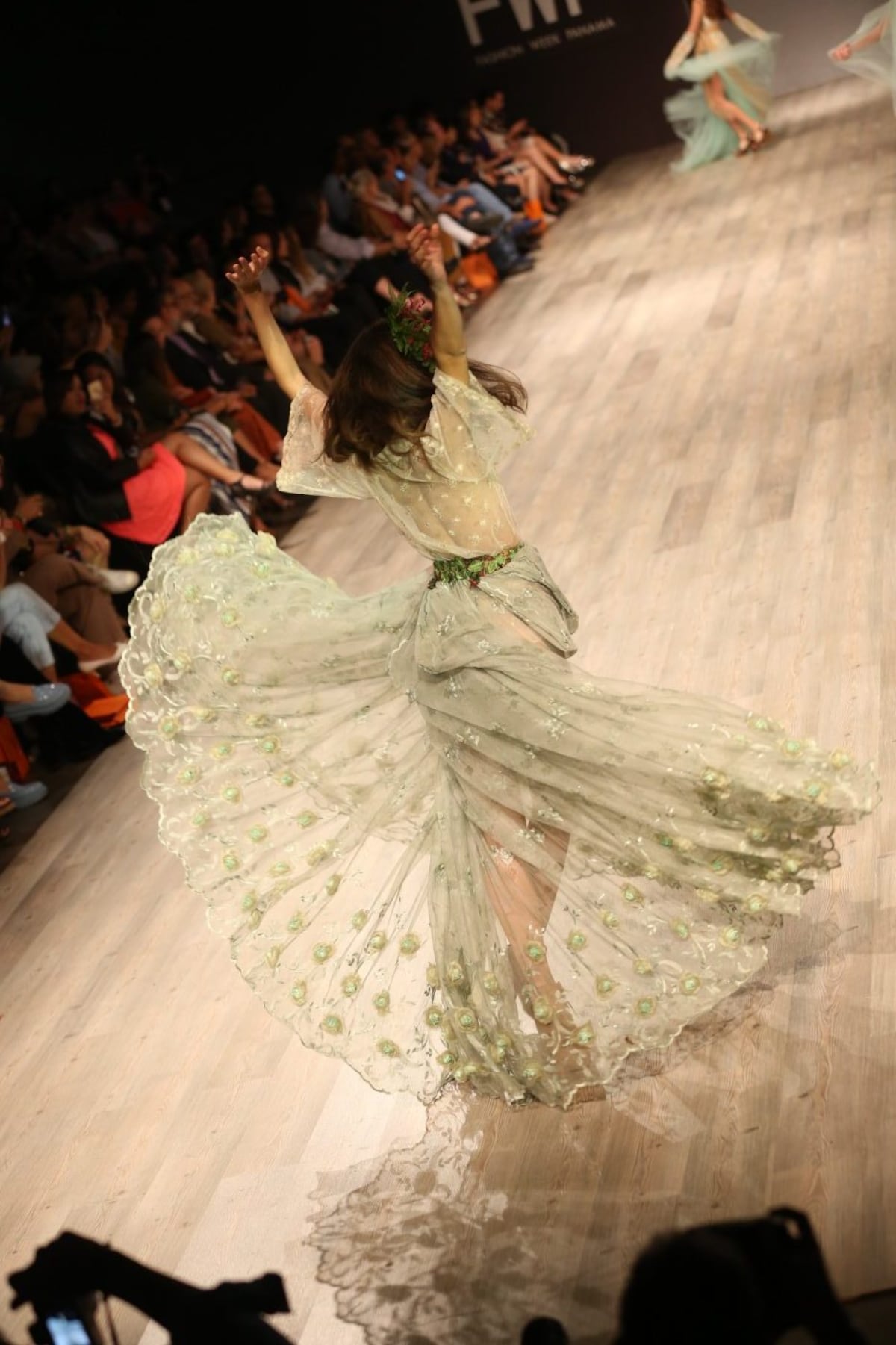 La propuesta romántica y excéntrica de Anna Francesca en Fashion Week Panamá