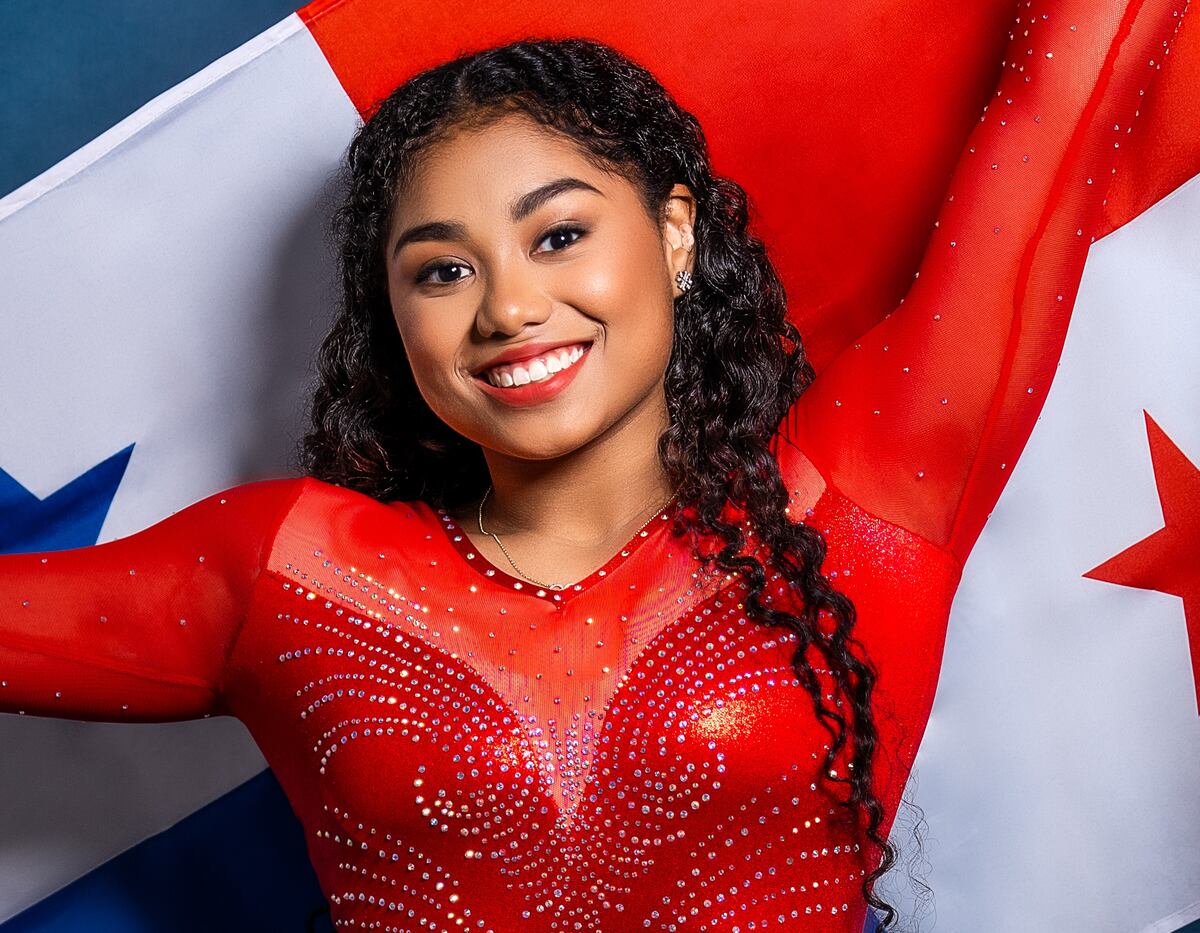 El maquillaje de Hillary Heron para ELLAS por la ‘make up artist’ Romina Pitti