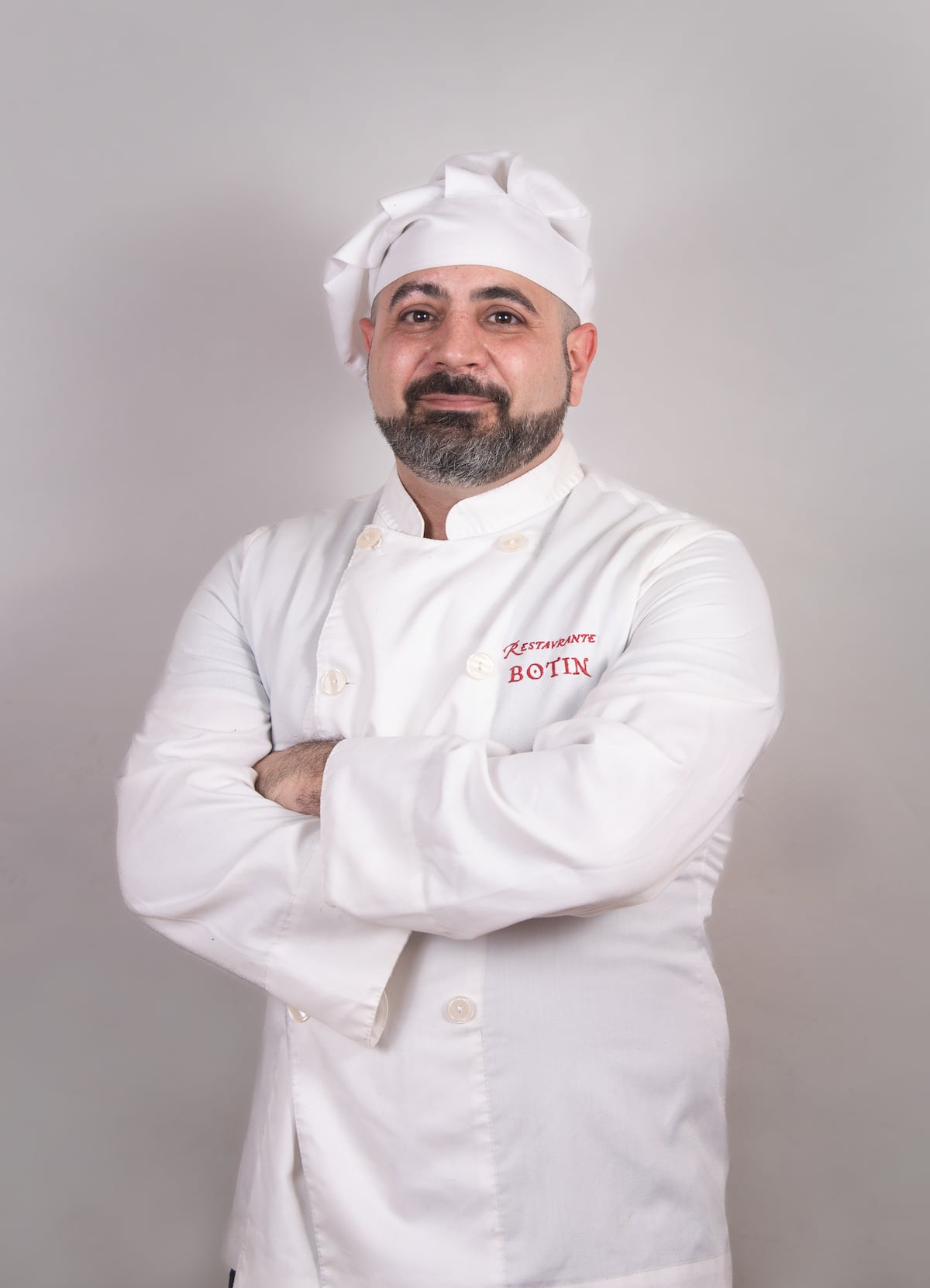 Con tradición y corazón santeño: Rubén Manzaneque, el chef del restaurante más antiguo del mundo y su relación con Panamá