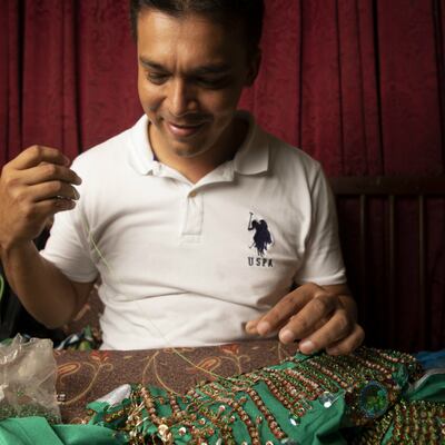 Arsenio de Tonosí: el decorador de los trajes de Sandra Sandoval