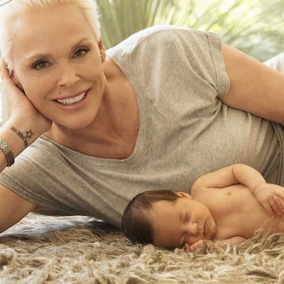 Brigitte Nielsen: la actriz que tuvo a su quinto bebé a los 54 años