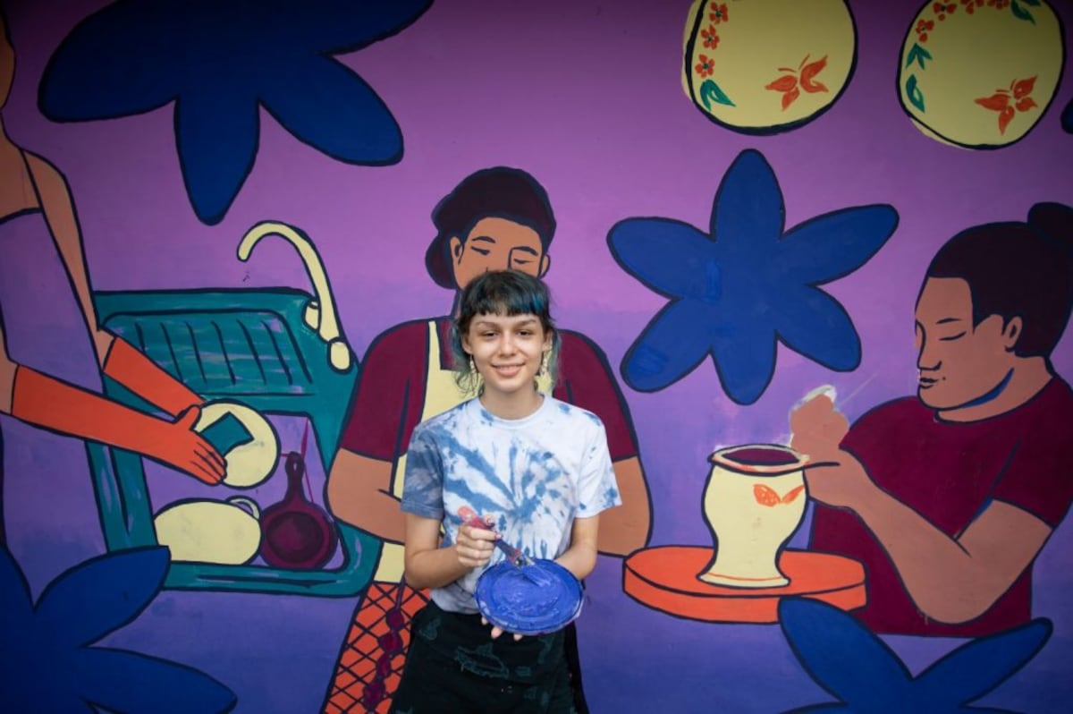 Una voz visual por las mujeres, murales en el parque Omar