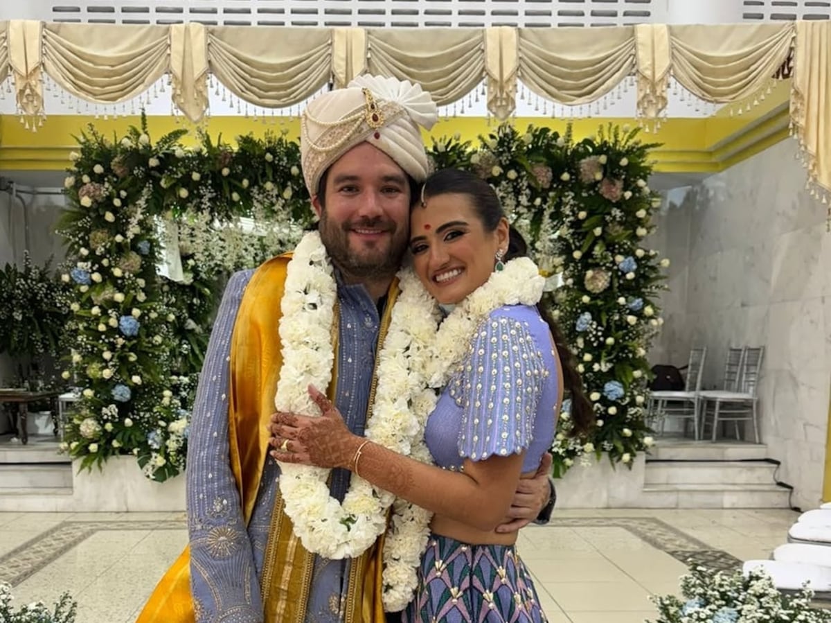 El exdiputado Gabriel Silva se casa con la abogada Sophia Nandwani en el Templo Hindú