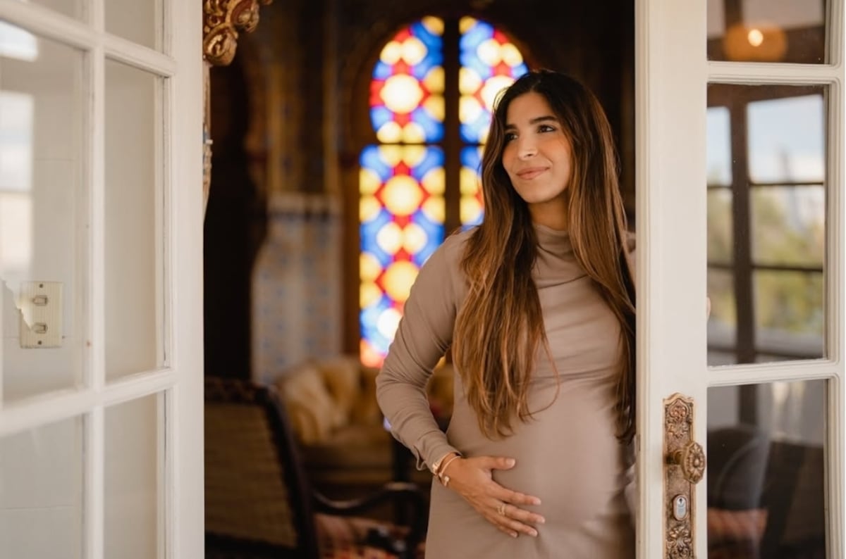 Monique y Alexandra, las hijas mellizas del presidente José Raúl Mulino, están en la dulce espera