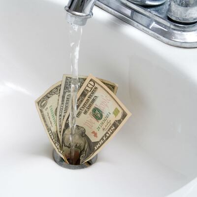 Por qué el dinero no alcanza