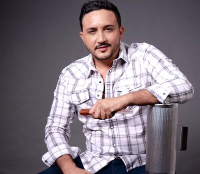 ‘Casi nos matan’, el cantante Lucho Pérez y su conjunto fueron atacados por abejas africanizadas 