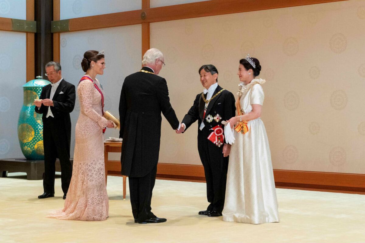 La reina Letizia y Yazmín de Cortizo, entre las invitadas mejor vestidas en Japón