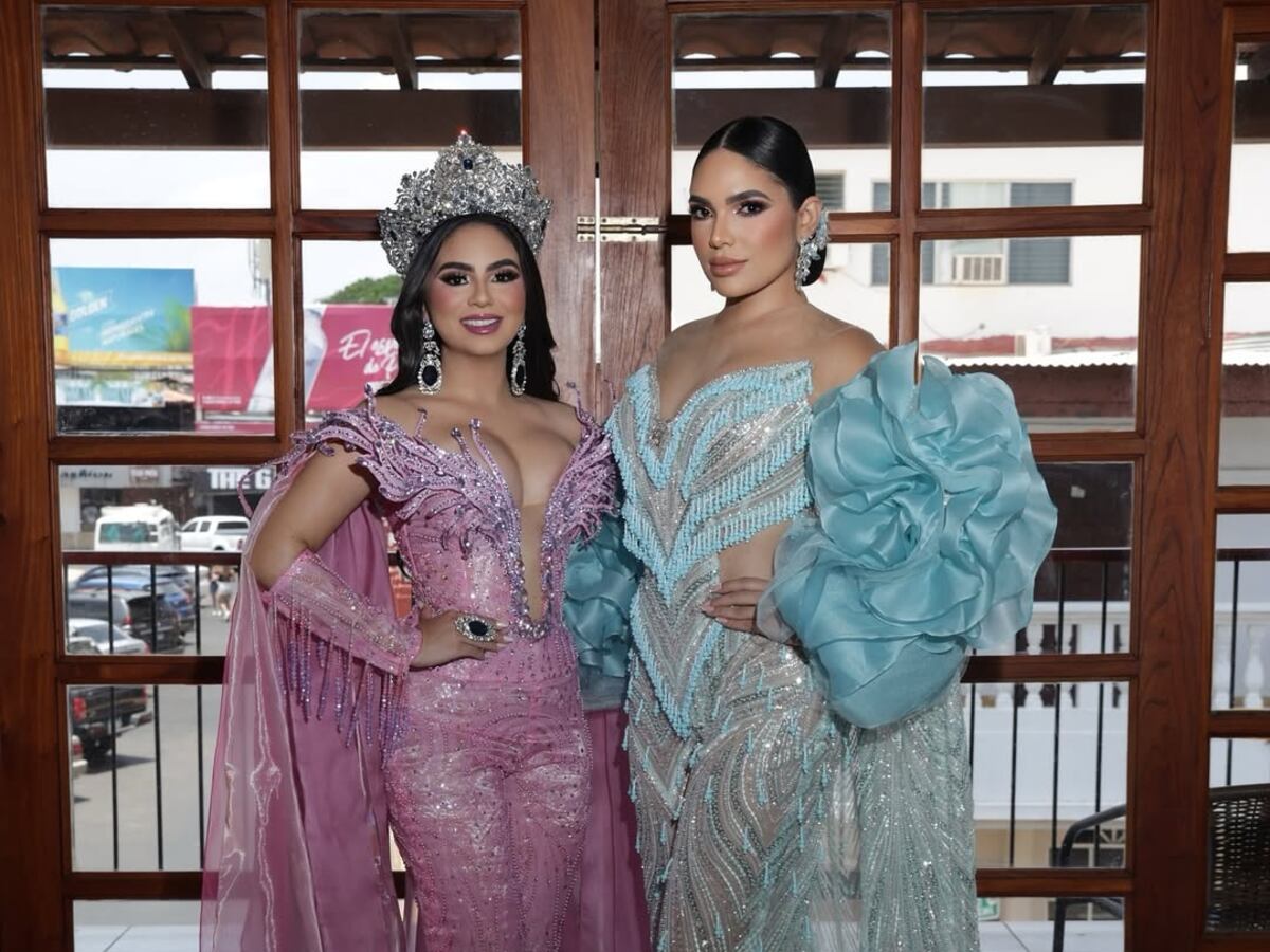 Así vistieron las reinas de Calle Abajo durante su caravana del triunfo