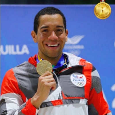 Edgar Crespo y su primera medalla de oro para Panamá