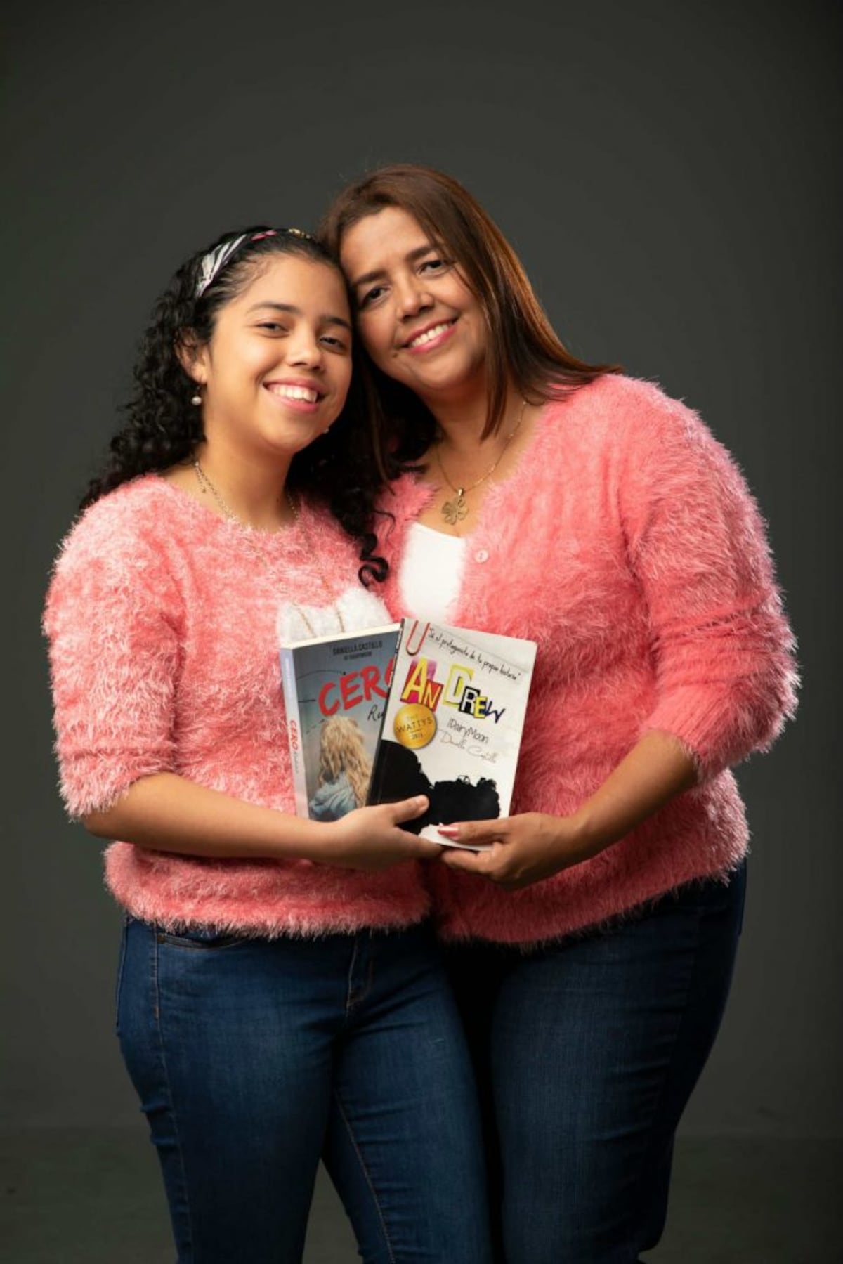 ‘Momagers’, madres managers de personalidades panameñas