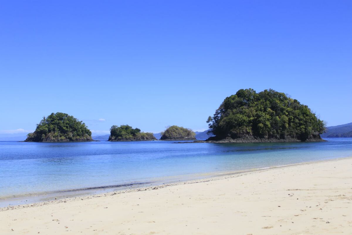 El impresionante mar azul de Coiba