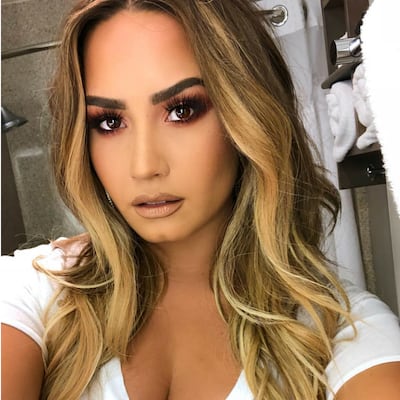 Demi promete seguir combatiendo su adicción