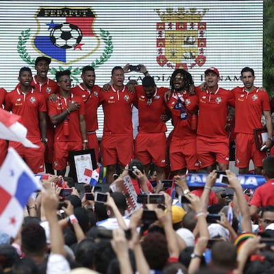 Imágenes de la Sele a su llegada a Panamá