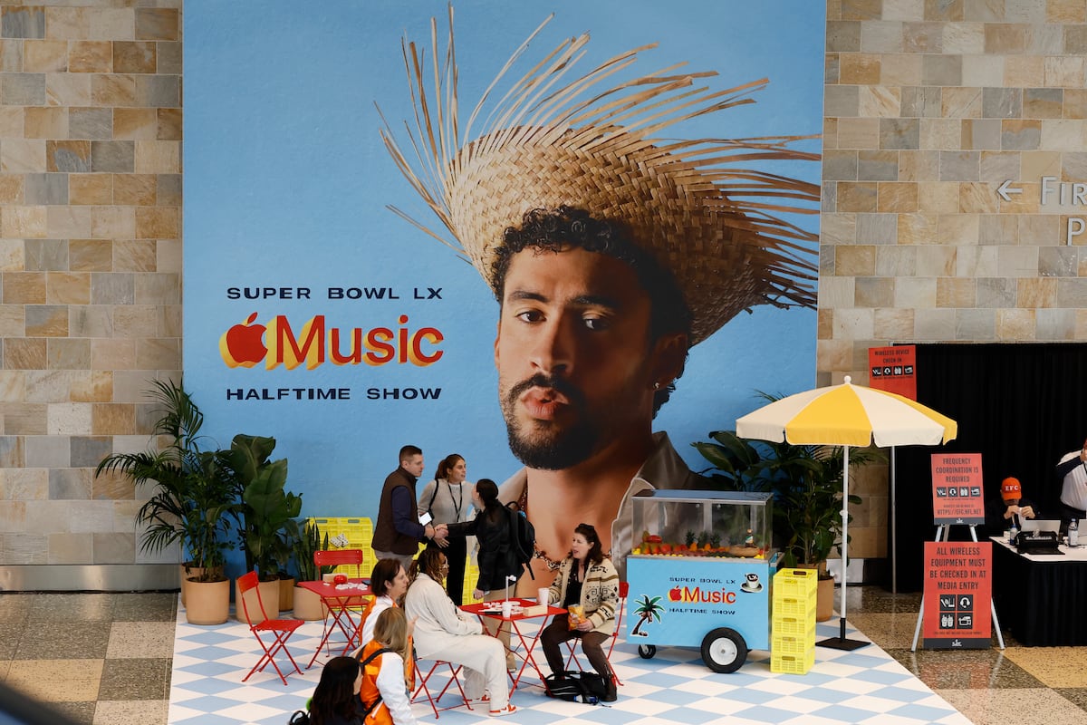 Por qué Debí Tirar Más Fotos, álbum de Bad Bunny, es considerado una de las producciones musicales más relevantes de nuestros tiempos